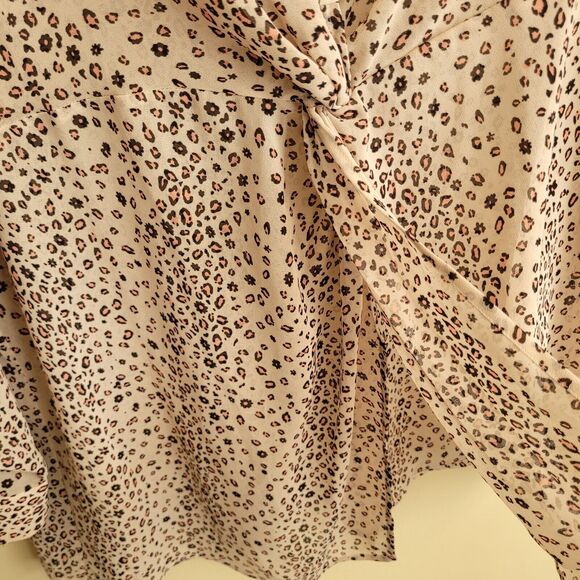 Torrid Womens Blouse Plus Size 1X Chiffon Twist Front Leopard Print Open Sheer - Picture 5 of 11